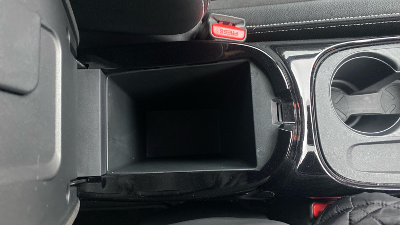 Nissan Juke 1.0 DiG-T Tekna+ 5dr Petrol Hatchback